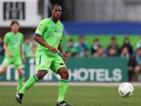 爱游戏app下载-长春队外援状态回勇，助球队强势反弹