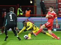 斯图加特遭遇连败，陷入保级危机