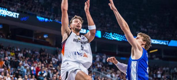 包含德国队成功晋级，将参加欧洲赛区决赛的词条