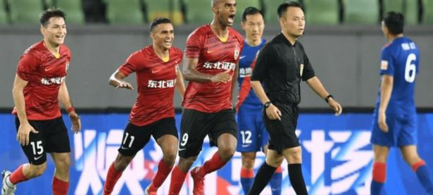 爱游戏登录入口-关于尤文图斯战胜劲敌，继续领跑积分榜的信息