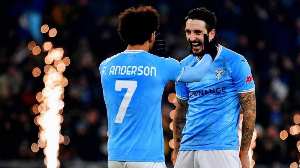 拉齐奥中场组织能力突出，成为球队立足之本