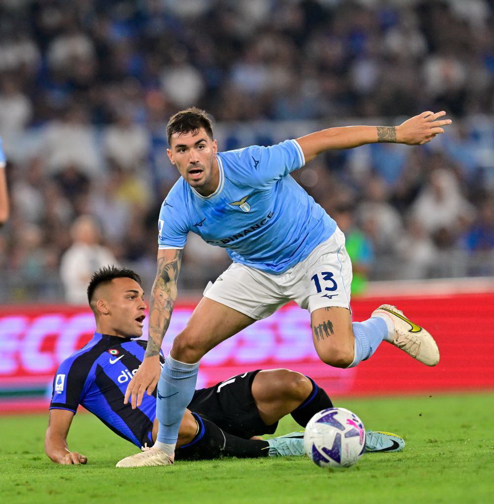 那不勒斯攻击猛烈，拉齐奥难以为继之势明显下滑