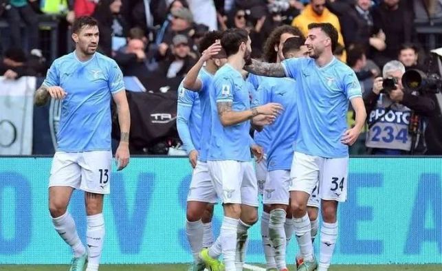 那不勒斯攻击猛烈，拉齐奥难以为继之势明显下滑