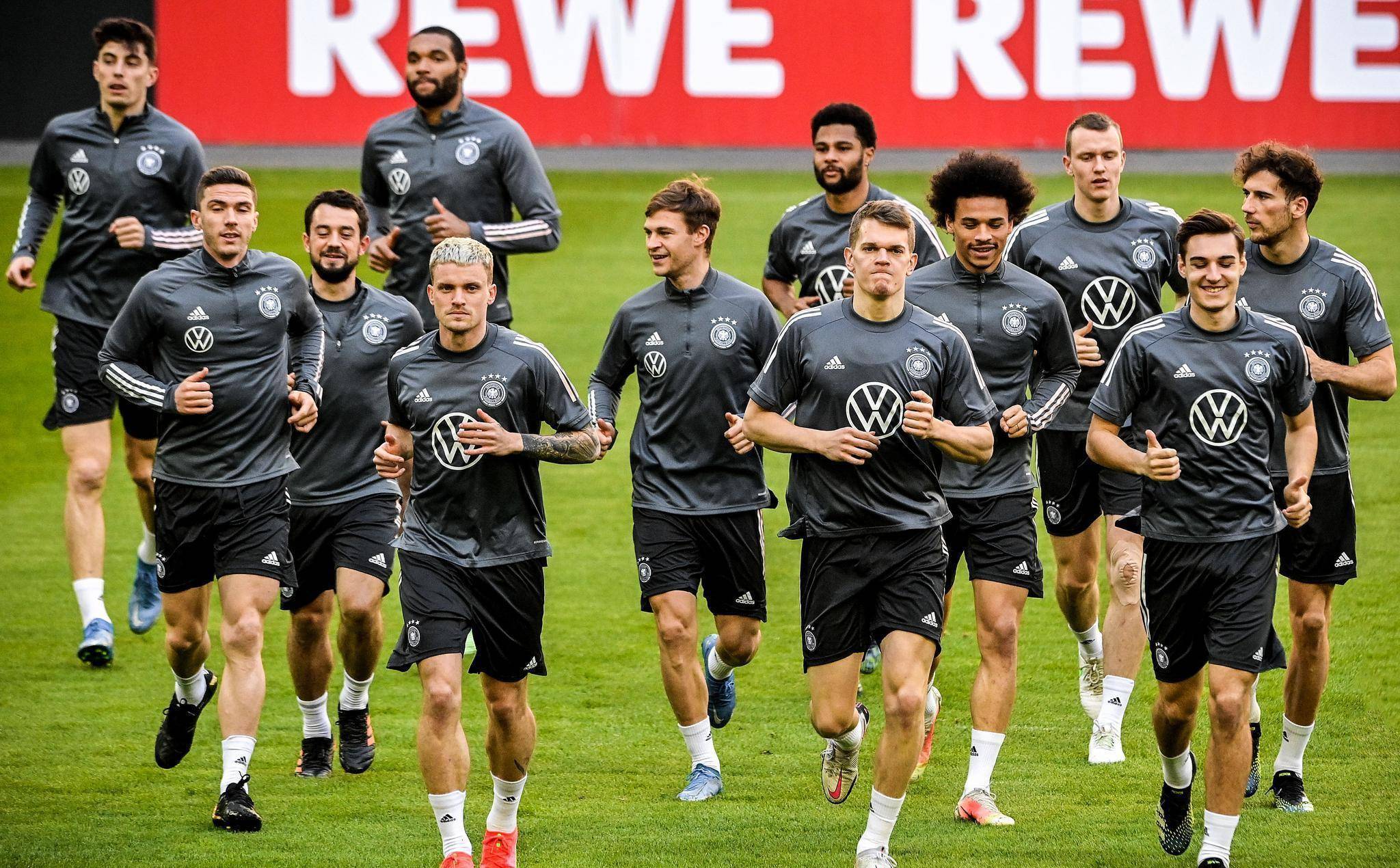 波黑队取得胜利，抢夺欧锦赛参赛机会的简单介绍