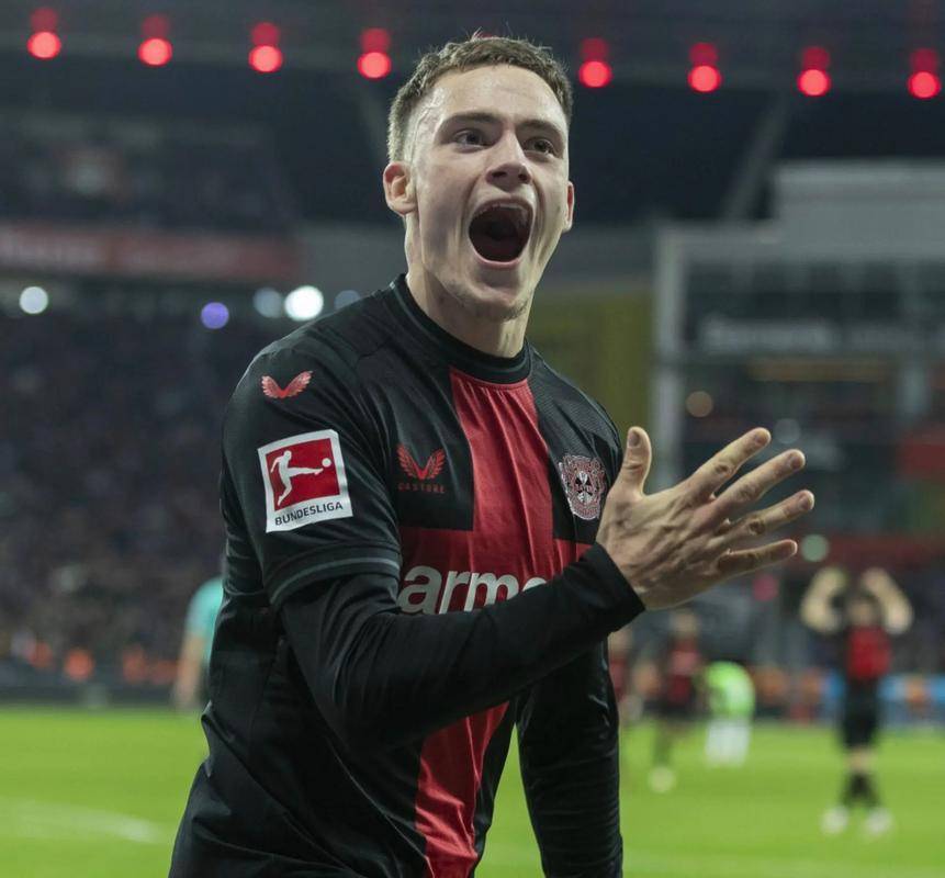 拜仁慷慨:，欧冠冠军梦再遇滑铁卢的简单介绍