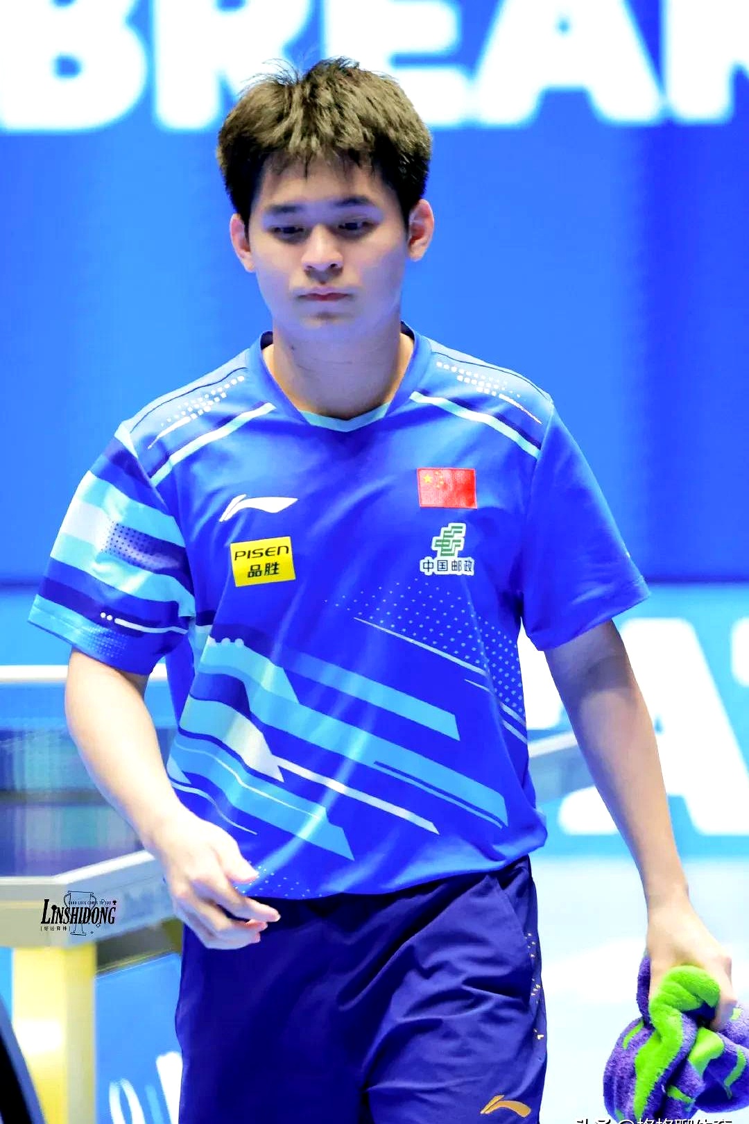 乒乓球比赛选手发挥出彩,实力过人的简单介绍 乒乓球比赛选手发挥出彩,实力过人的简单介绍