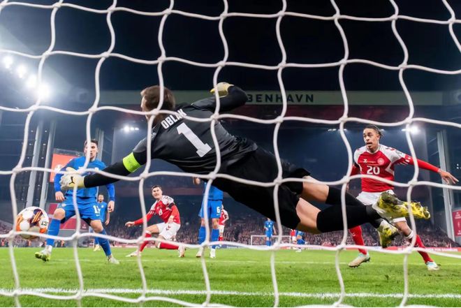 关于意大利突围成功！晋级欧预赛强的信息