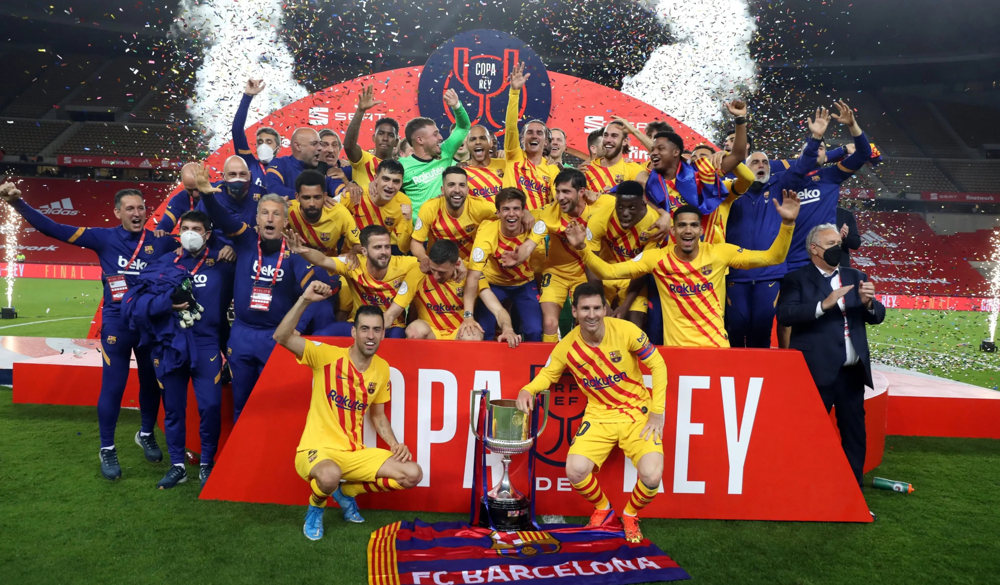 巴拉圭球队晋级国际杯赛四强