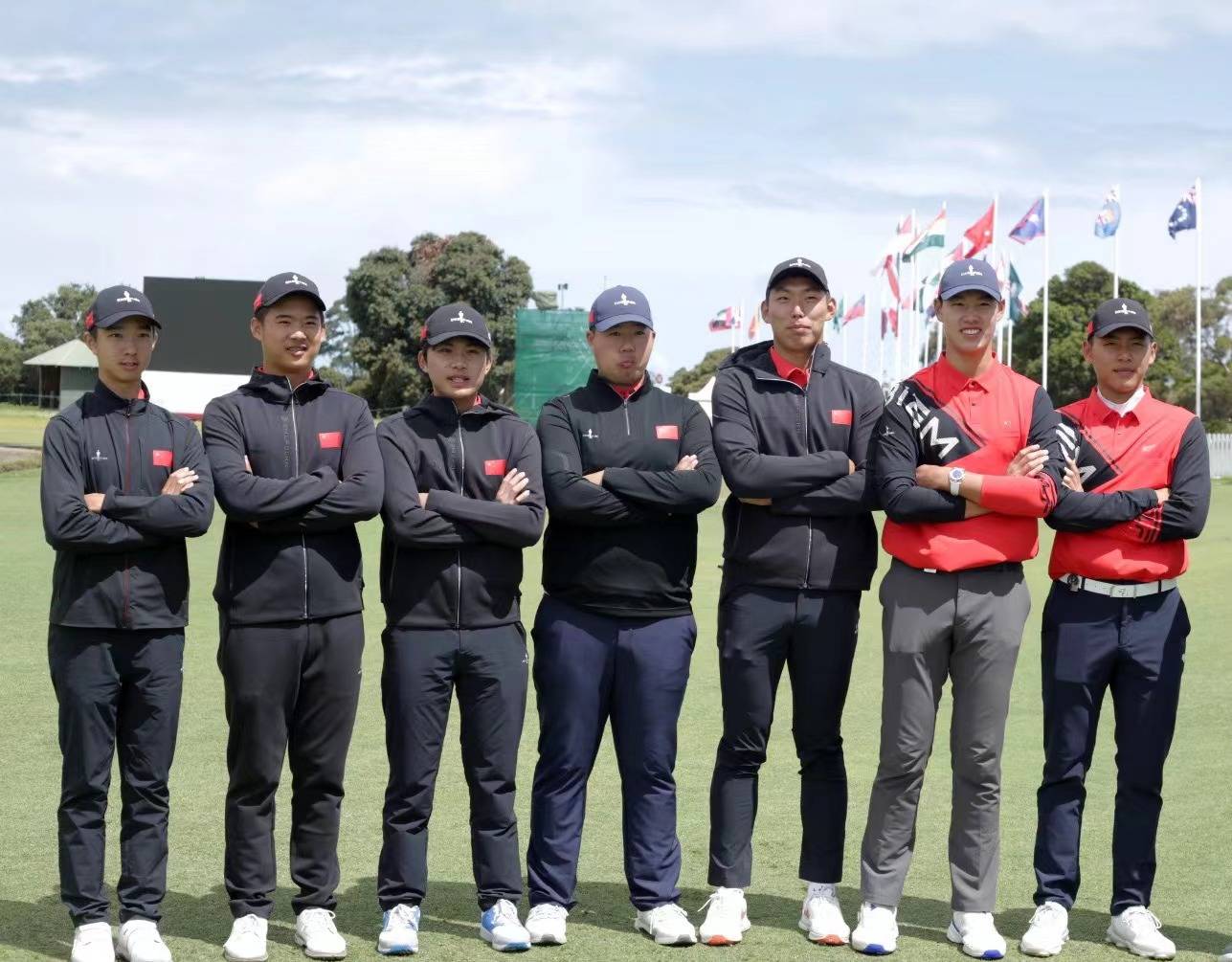 亚洲选手在备战比赛中积极备战