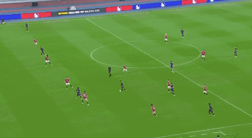 曼联难敌前行，遗憾无缘晋级