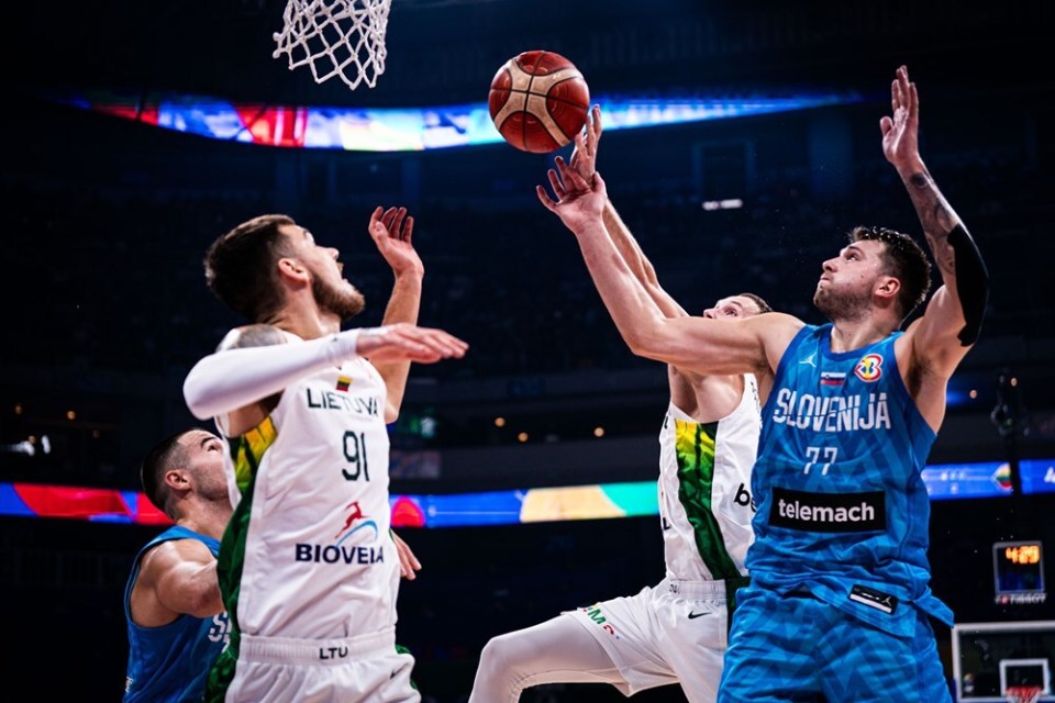 篮球世界杯波兰站：激烈角逐，激情澎湃的简单介绍