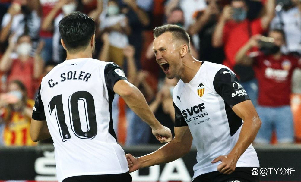 拜仁慕尼黑赴英格兰迎战瓦伦西亚的简单介绍