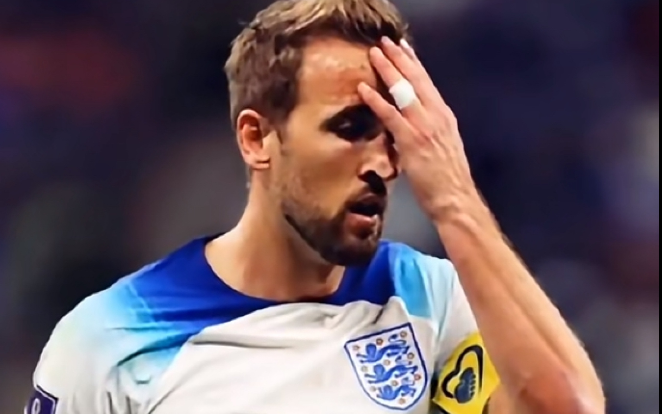 点球射门失准，球员表现失误堪忧的简单介绍