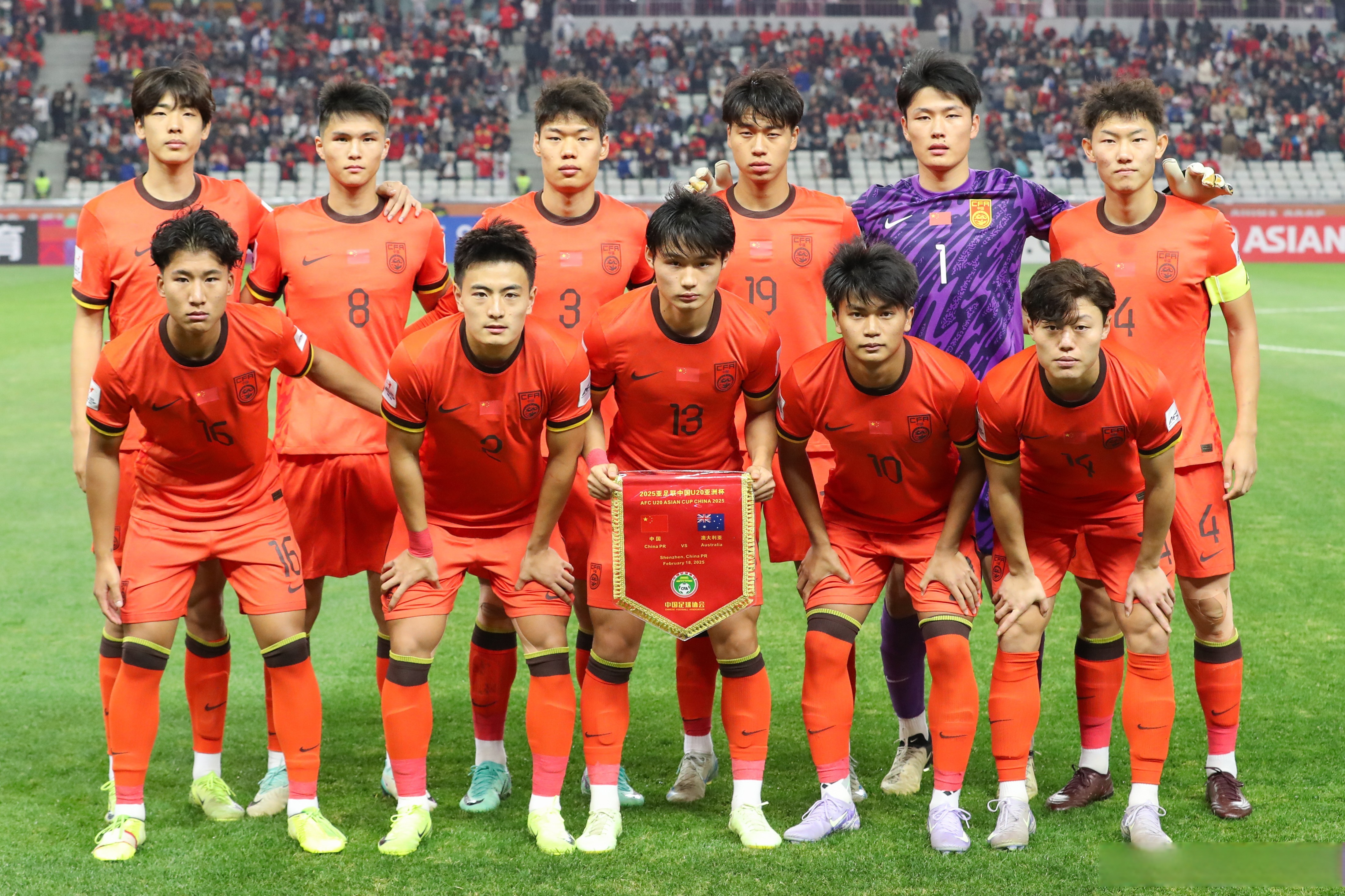 包含阿尔艾因主帅强调团队配合，迎战欧洲劲旅的词条