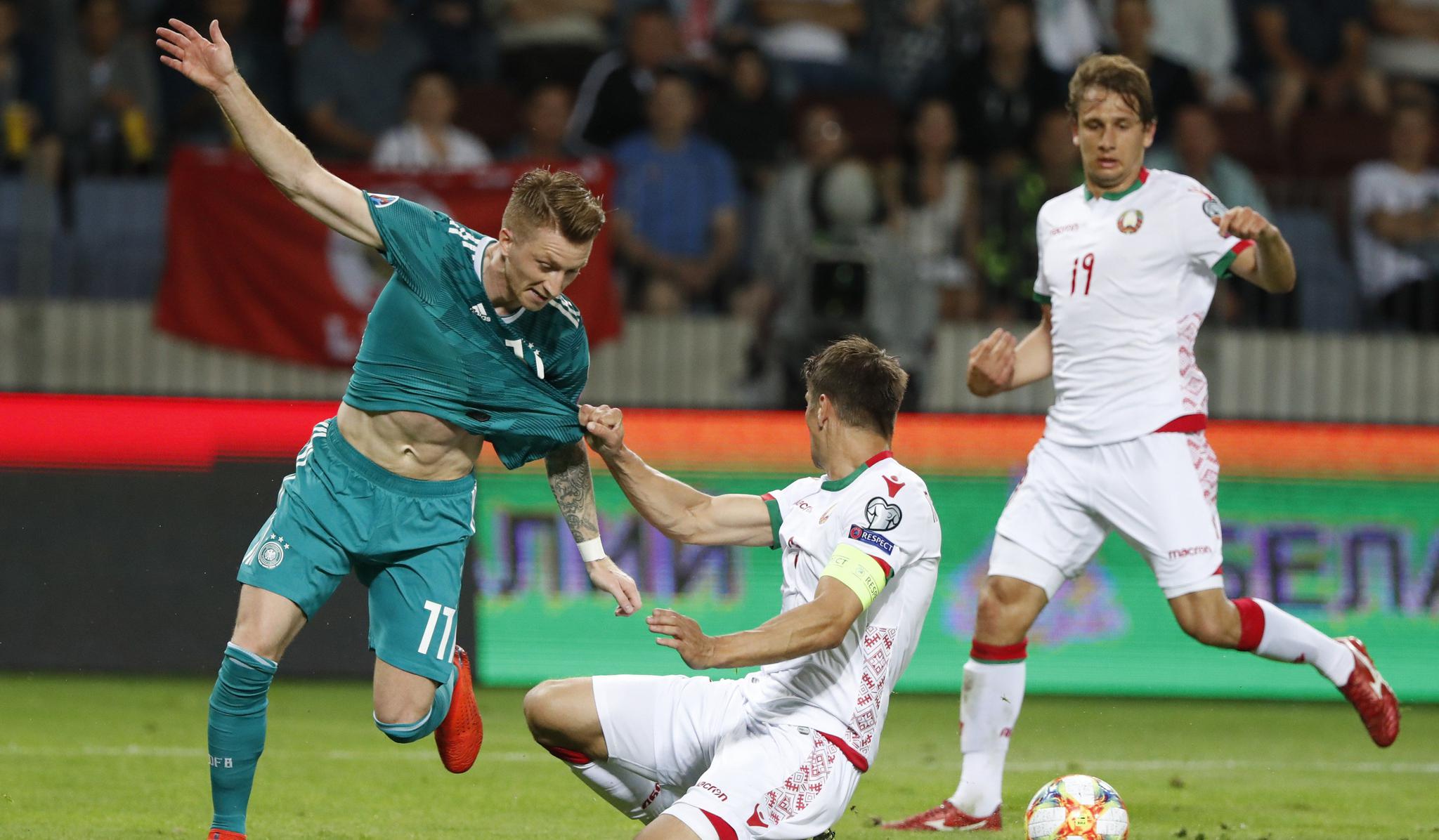 荷兰梦想欧洲杯：备战白俄罗斯