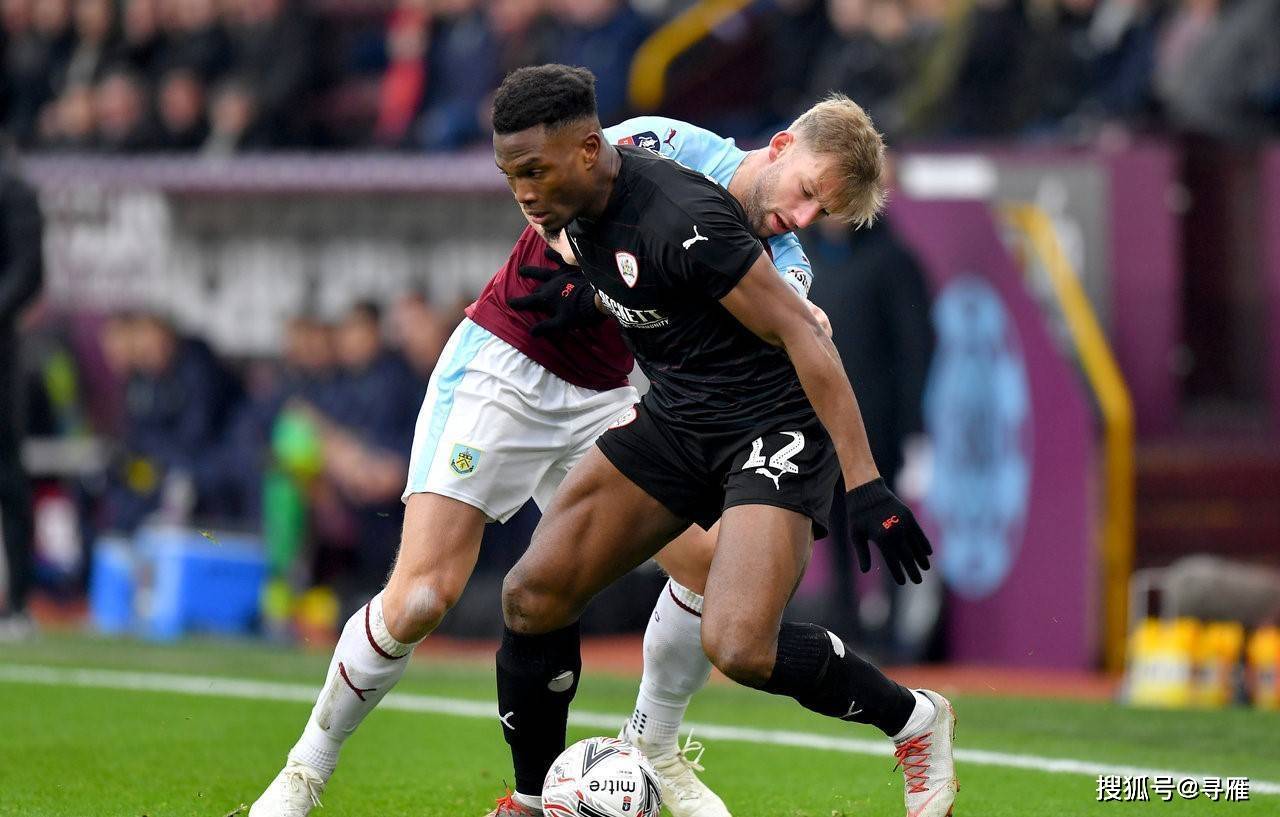 南安普顿客场战平对手,努力争取胜利 南安普顿客场战平对手,努力争取胜利