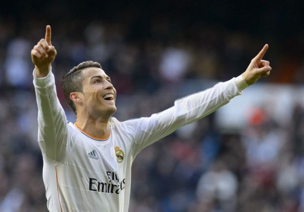 包含格拉纳达神勇夺胜,豪取连胜的词条 包含格拉纳达神勇夺胜,豪取连胜的词条