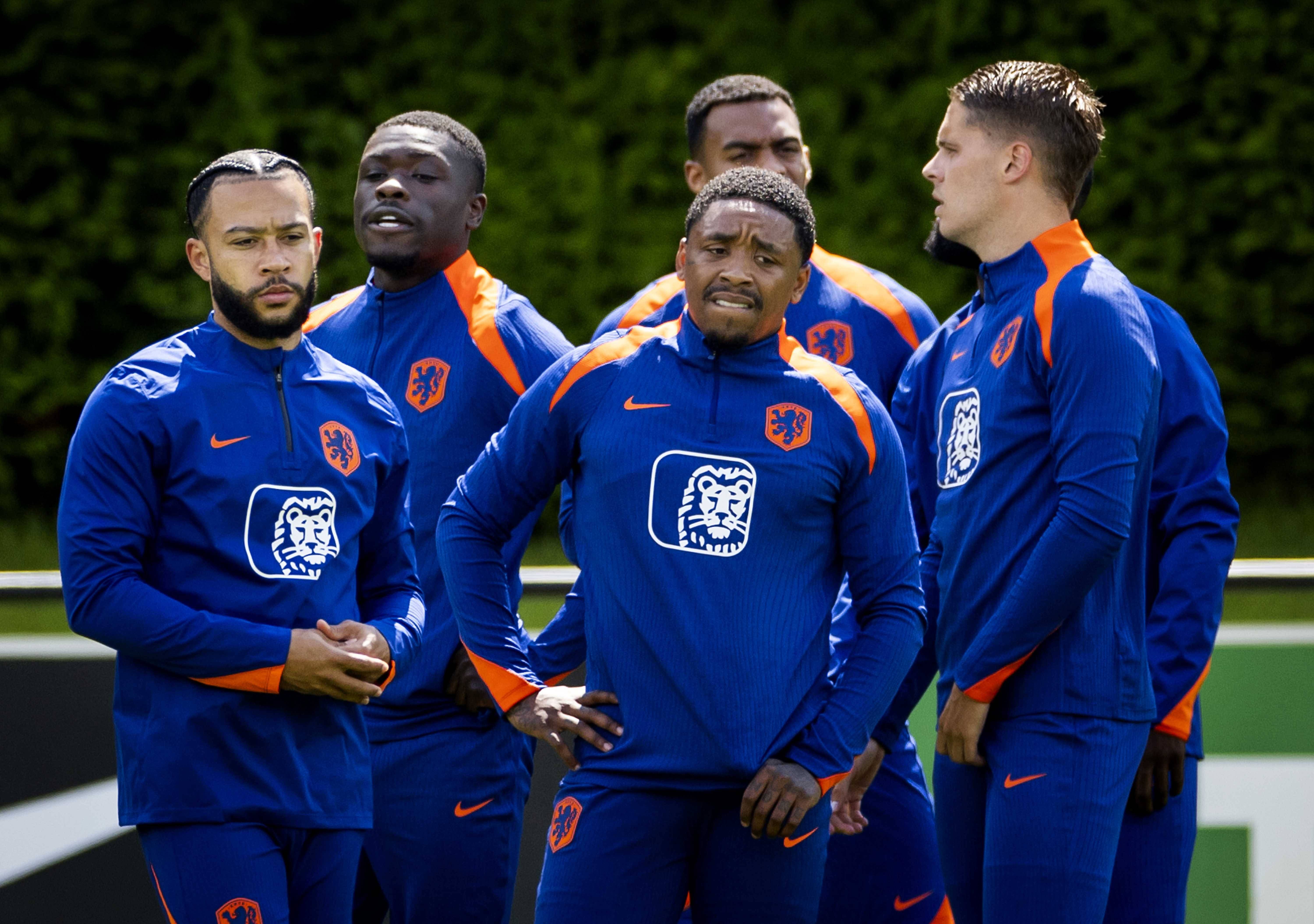 关于荷兰队击败克罗地亚，实现历史性突破的信息