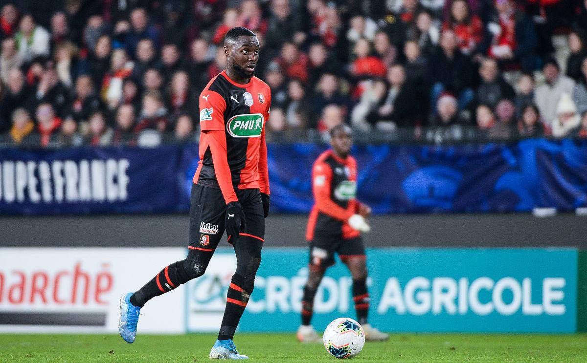 亚眠主场大胜梅斯，保持法甲生存希望