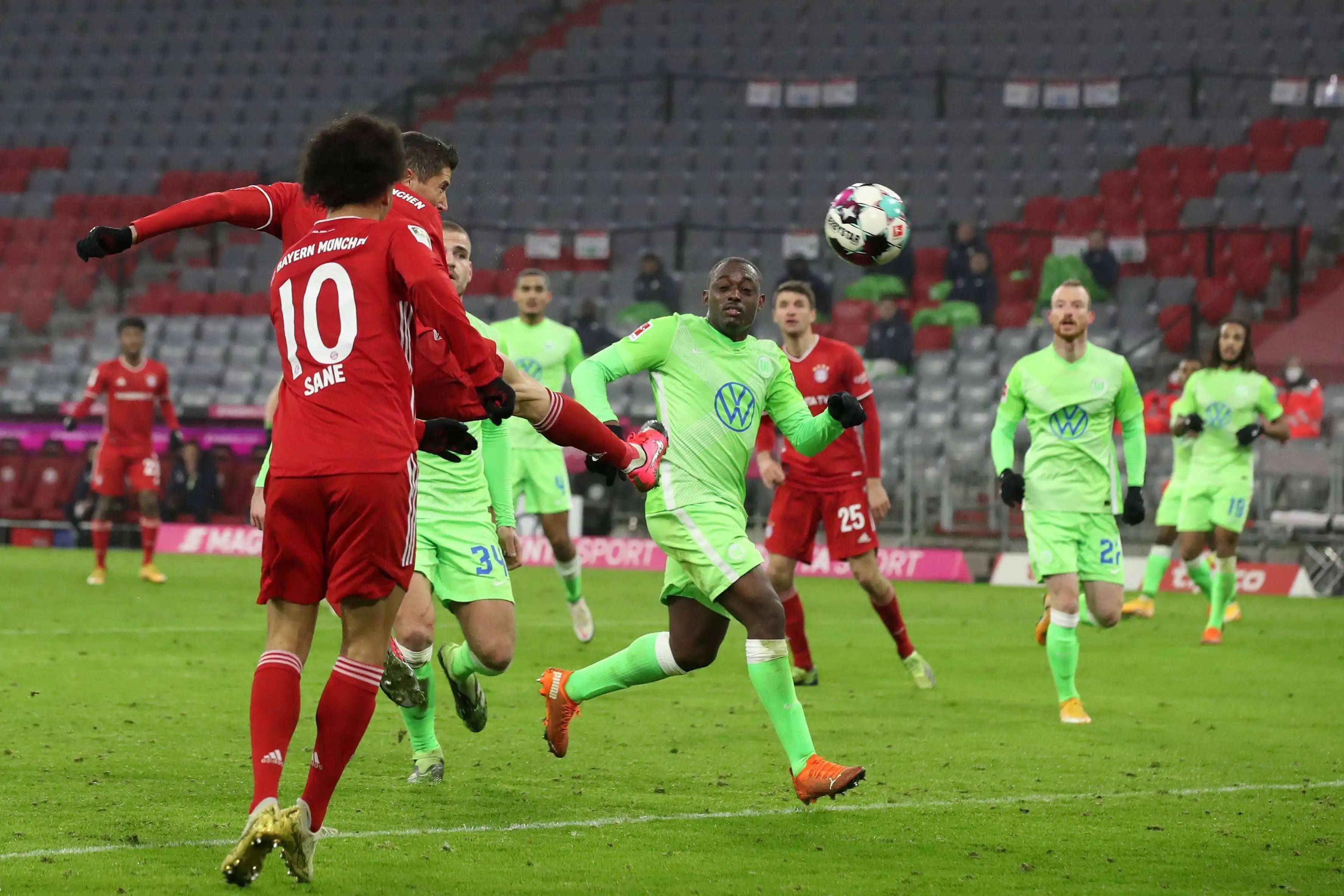 包含沃尔夫斯堡球员表现出色，期待更好的战绩的词条