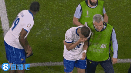 法国球员因伤无缘参加欧洲杯足球比赛