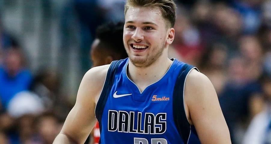 狂砍+！老鹰新星成史上最年轻首发