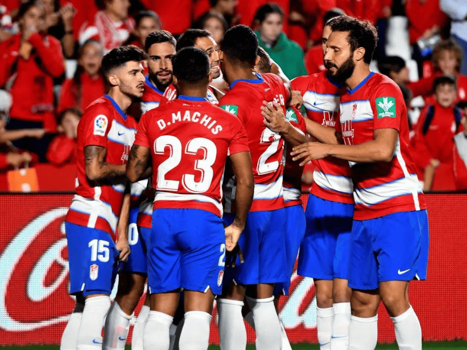 利兹联惨遭南安普敦绝平,遗憾失分 利兹联惨遭南安普敦绝平,遗憾失分