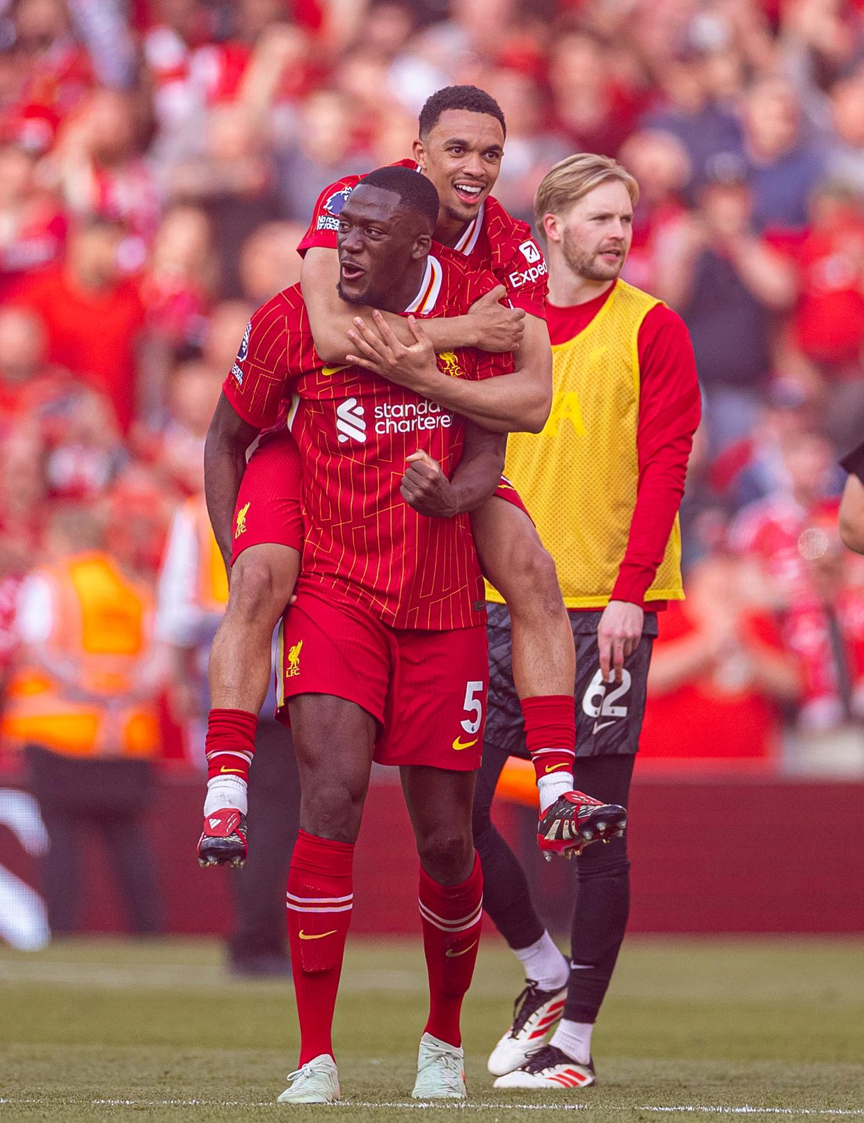 关于利物浦击败热刺，士气高涨准备迎战下一场的信息