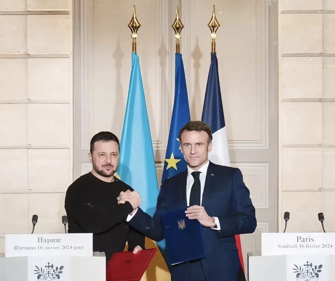 关于法国主场战胜乌克兰，小组领先稳固的信息