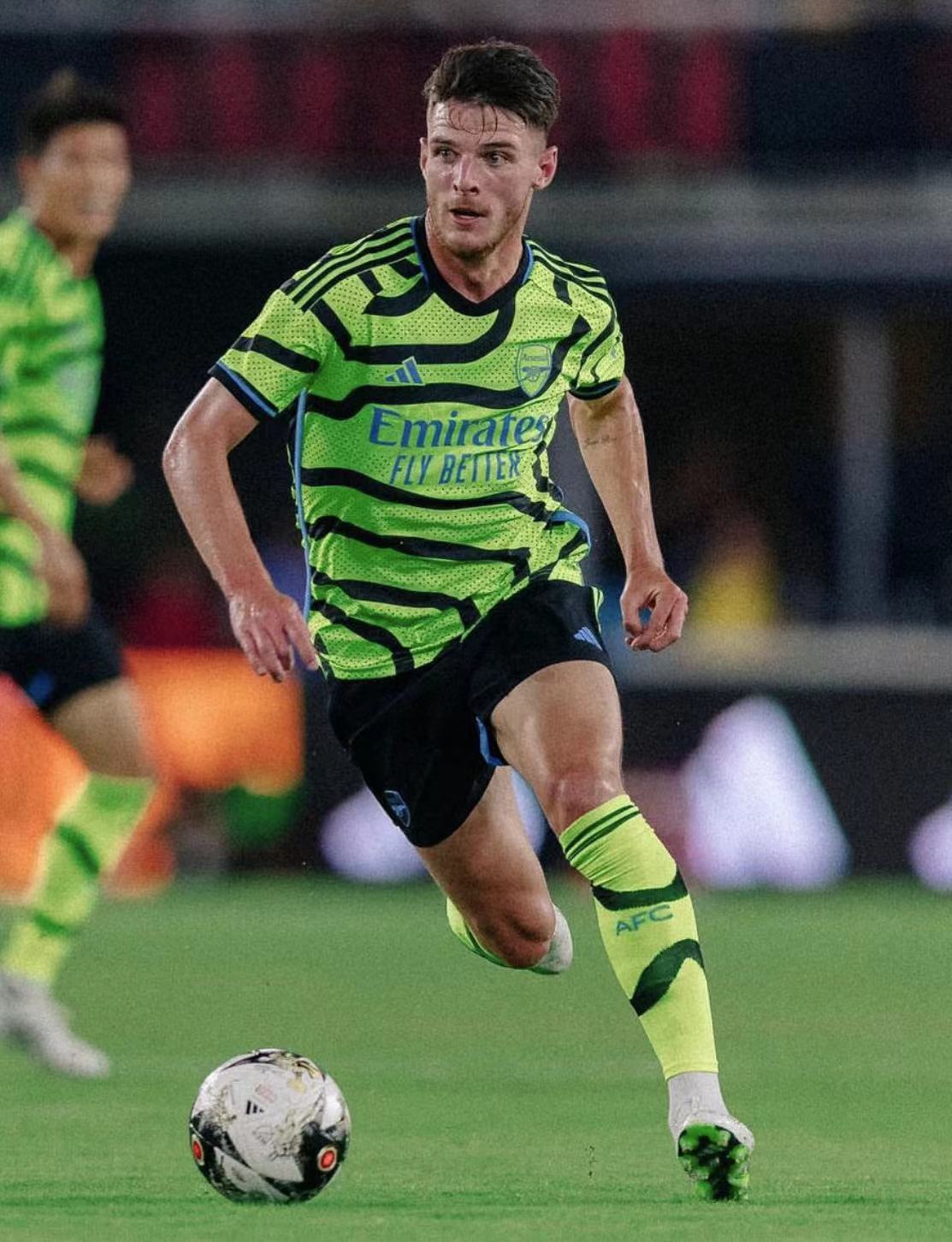 德国主场逼平克赖斯，领先优势稳如泰山