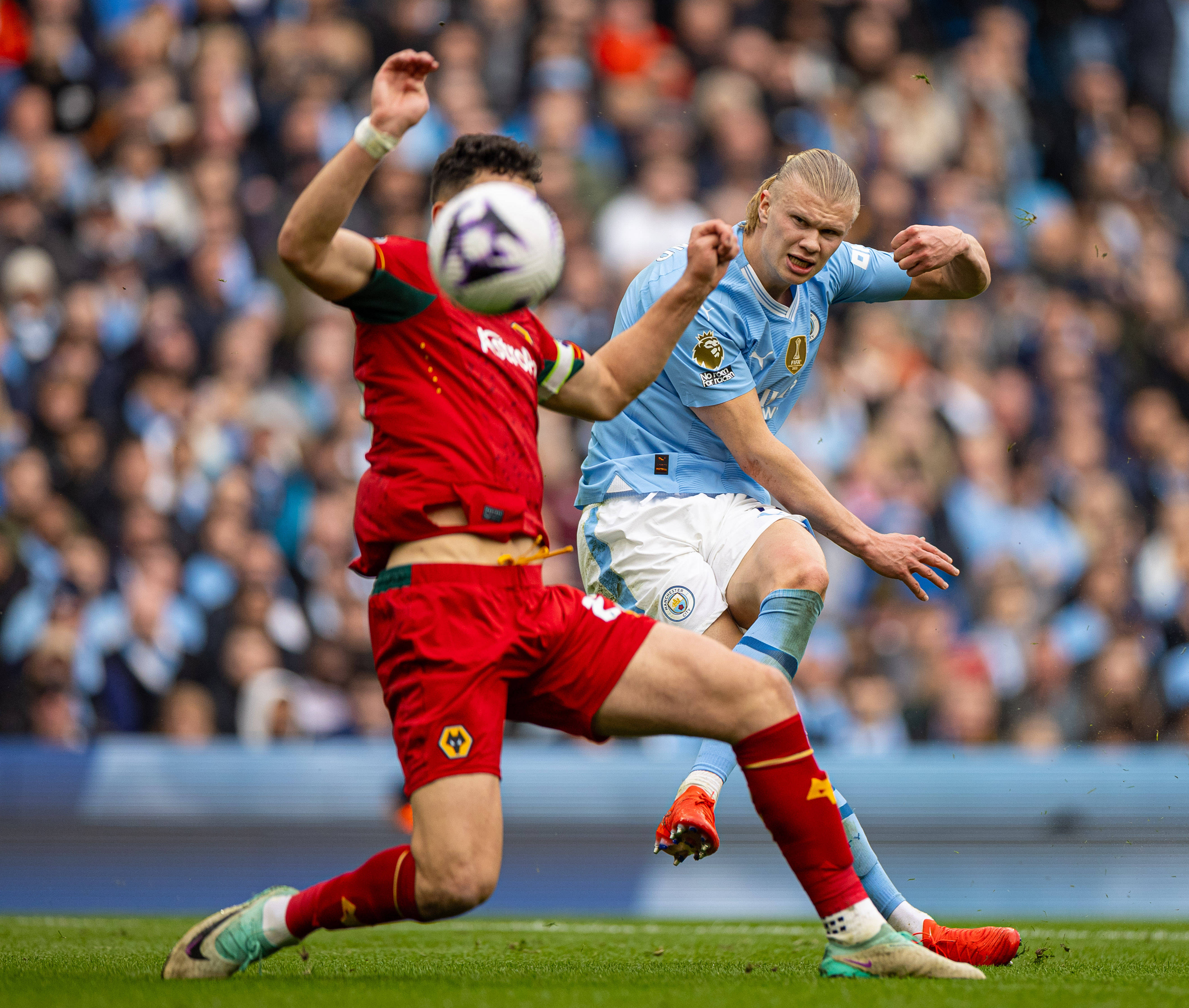 关于曼彻斯特城宣布续约主帅,稳固球队未来的信息 关于曼彻斯特城宣布续约主帅,稳固球队未来的信息