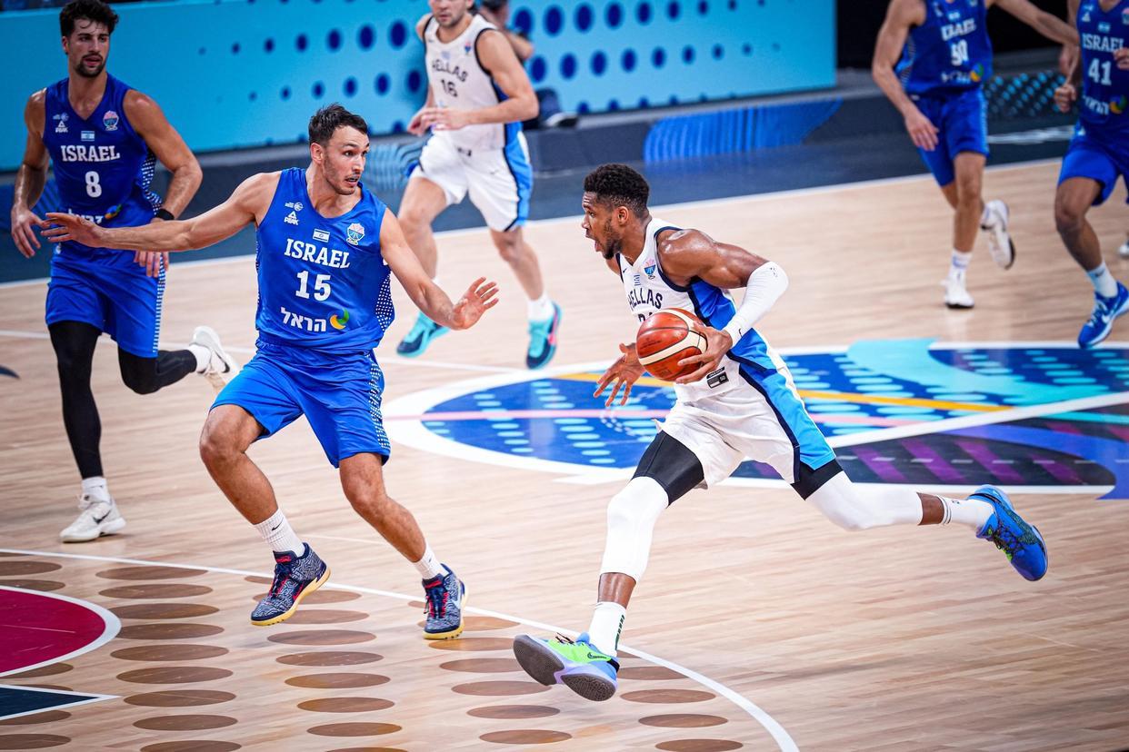 马刺战胜灰熊,阿德托昆博季后赛状态持续 马刺战胜灰熊,阿德托昆博季后赛状态持续